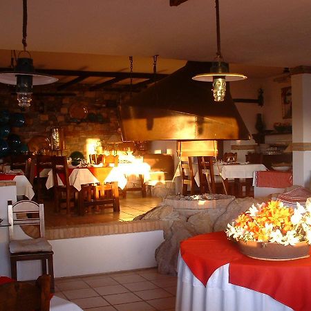 La Ferma Bed and Breakfast M'dik Buitenkant foto